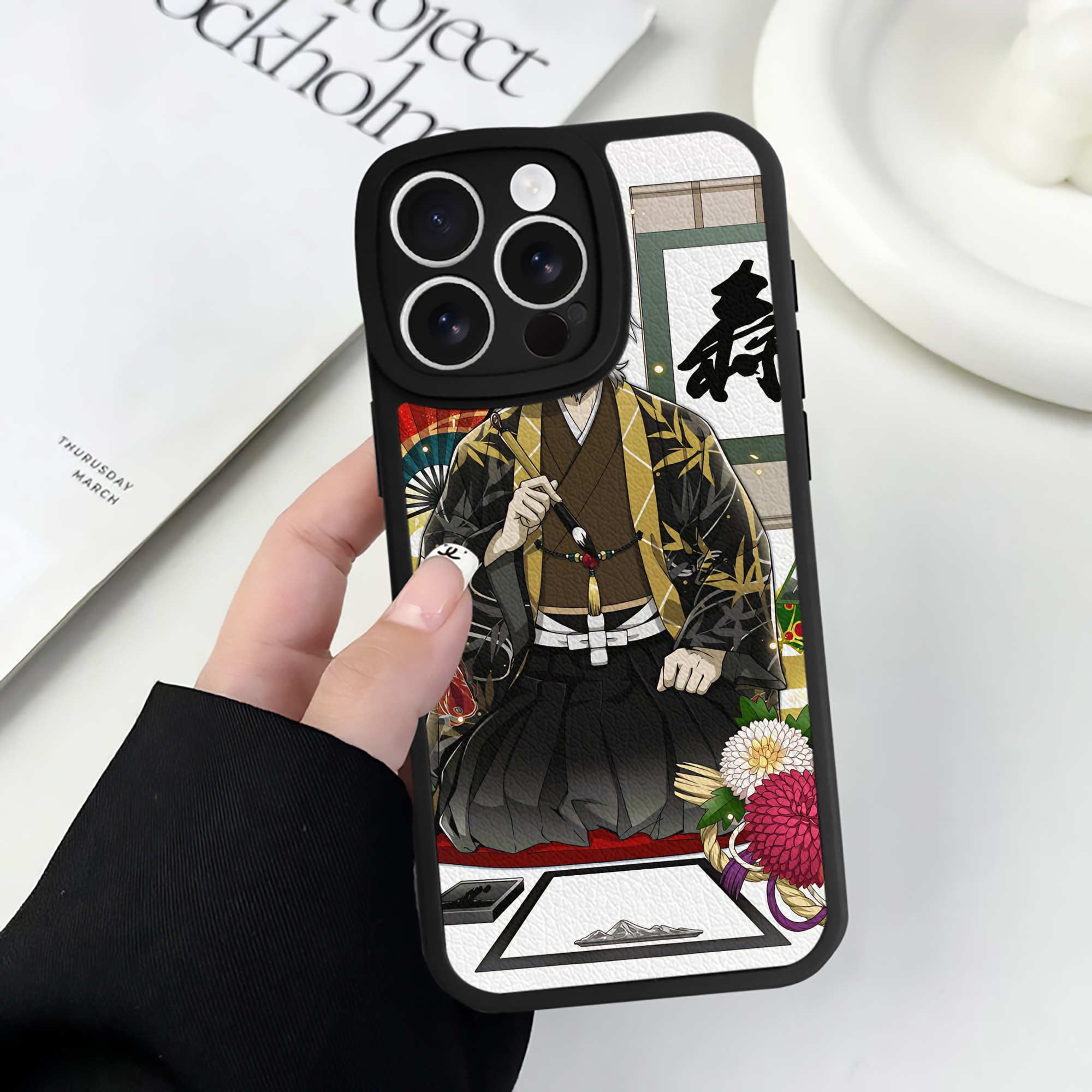 （画像用） 文豪ストレイドッグス Bungo Stray Dogs 【iPhone 16シリーズ対応】シリコンスマホケース（レザー調） 材質：シリコン